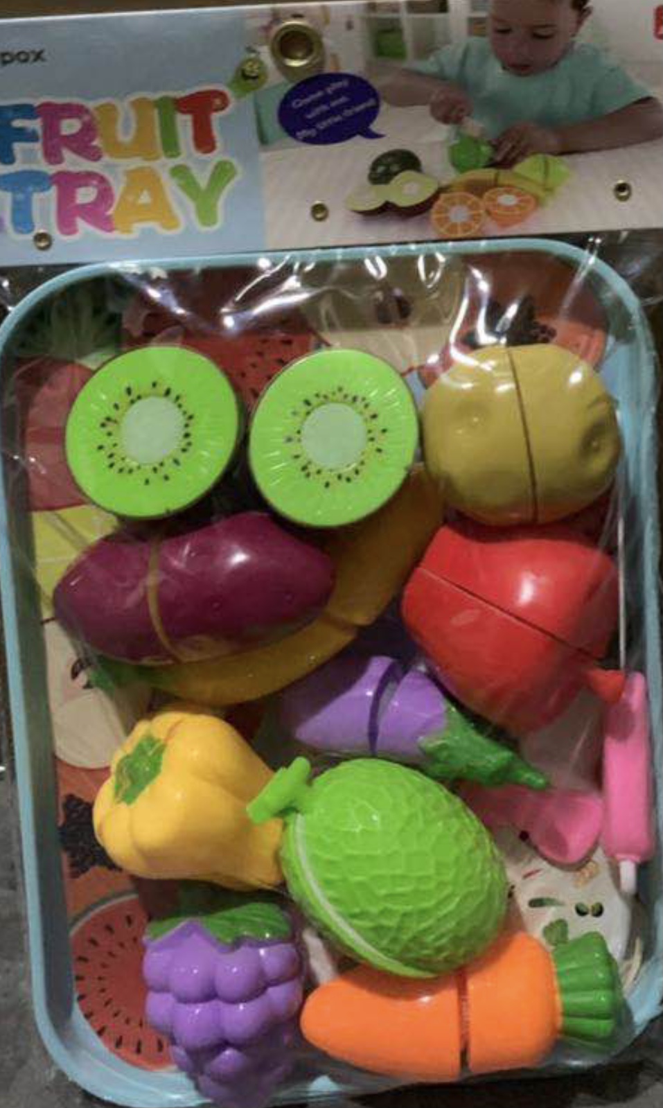 Se de legume de feliat o activitate practică de joc de rol în bucătărie de tip Montessori pentru cei mici setul conține o mulțime de legume cu de singe realist culori fi precum un joc de rol în bucătărie